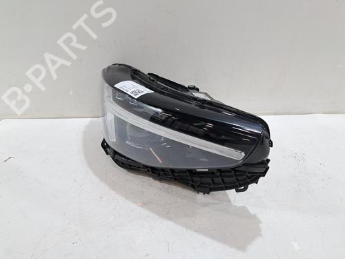 hjre-forlygte-volvo-xc40-536-2017-35768335 main image