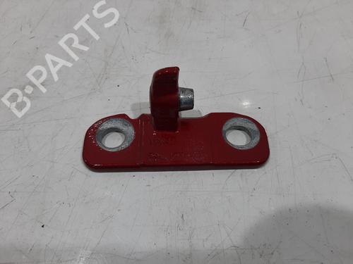 hingedoor-check-strap-jaguar-i-pace-x590-2018-36316072 main image