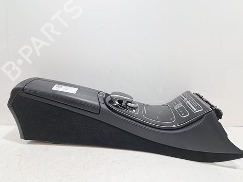 mittelkonsole-mercedes-benz-e-class-w213-2016-34101555 main image