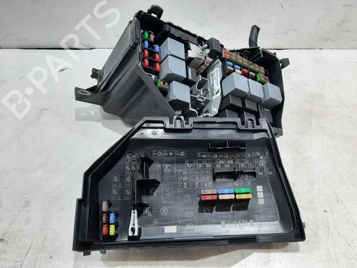 Sikringsdåse LAND ROVER DISCOVERY SPORT (L550) 2.0 D 4x4 (180 hp) 30094702