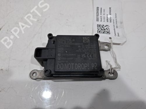 electronic-sensor-renault-arkana-i-lcm_-ldn_-2019-39070748 main image