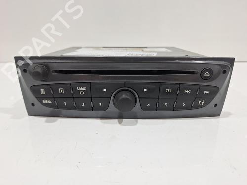 radio-renault-clio-iii-br01-cr01-2005-2006-2007-2008-2009-2010-2011-2012-2013-2014-39724720 main image
