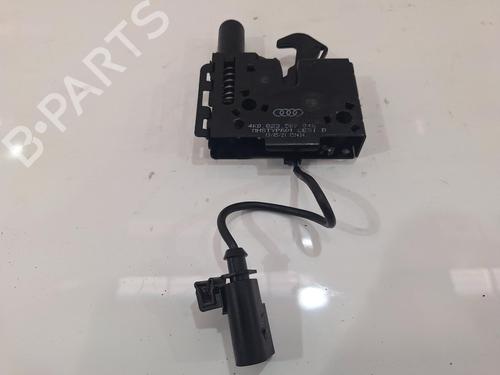 Used Hood lock AUDI A3 (8V1, 8VK) 1.6 TDI (115 hp) 31209341