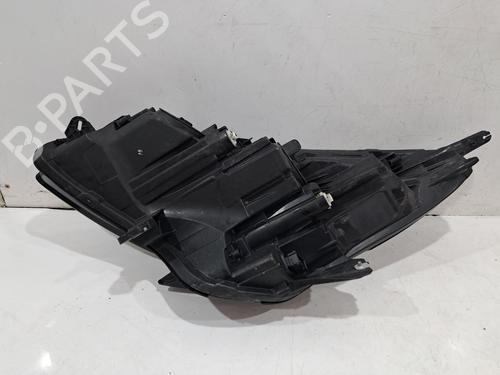 Right headlight VAUXHALL CORSA Mk IV (E) (X15) 1.4 | BP29810328C29 