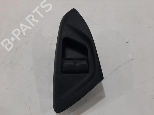 switch-peugeot-108-2014-32718656 main image