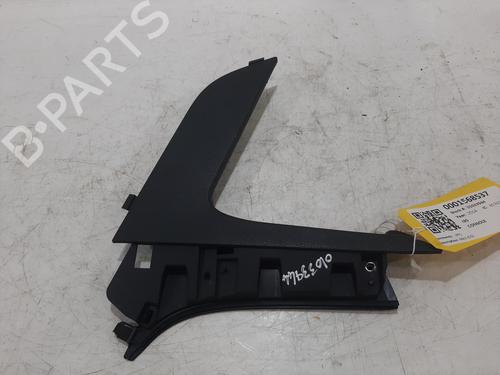 Mittelkonsole HYUNDAI i30 (GD) 1.6 CRDi (110 hp) 30559638