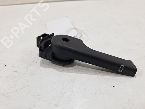 other-jaguar-f-pace-x761-2015-31537797 main image