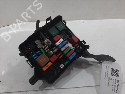Used Fuse box Fuse box 26757887 26757887