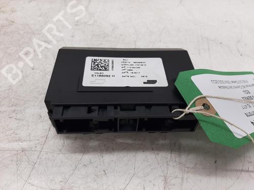 Used Control unit BMW 3 (F30, F80) 330 e (184 hp) 26872205