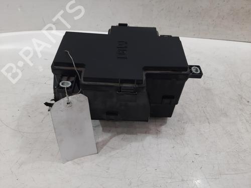 Used Fuse box Fuse box JAGUAR I-PACE (X590) EV400 AWD (400 hp) 33435850 33435850