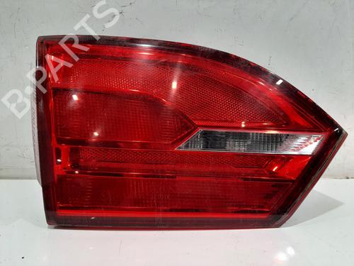 Venstre baglygte VW JETTA IV (162, 163, AV3, AV2) 2.0 TDI (140 hp) 30095359