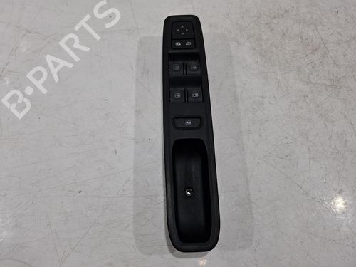 right-front-window-switch-dacia-sandero-iii-2021-40040327 main image