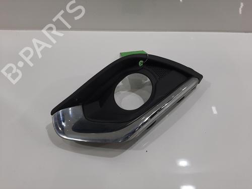 Used Grille Grille VAUXHALL CORSA Mk IV (E) (X15) 1.2 (69 hp) 33753992 33753992