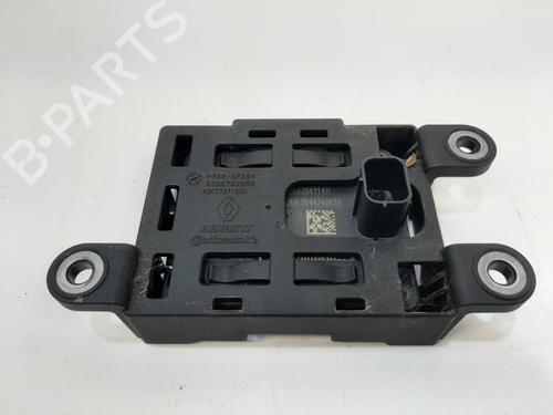 Used Electronic module DACIA JOGGER (RK_) 1.0 TCe 110 (RKMD) (110 hp) 28100953
