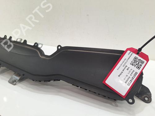 Other VOLVO V40 Hatchback (525) D2 | BP26794507O1