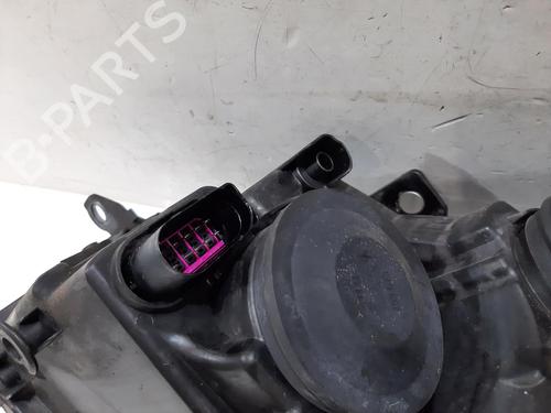 Right headlight VW GOLF VI (5K1) 1.2 TSI | BP32478700C29