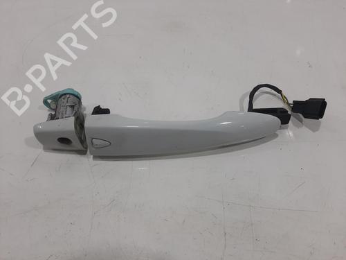 exterior-handle-renault-kadjar-ha_-hl_-2015-36290456 main image