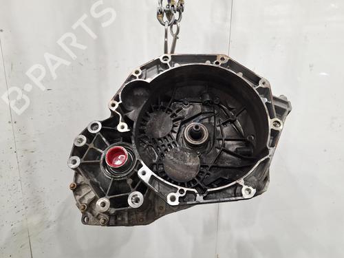 Caja de cambios VAUXHALL ANTARA A (L07) 2.2 CDTi 4x4 (163 hp) 30870113