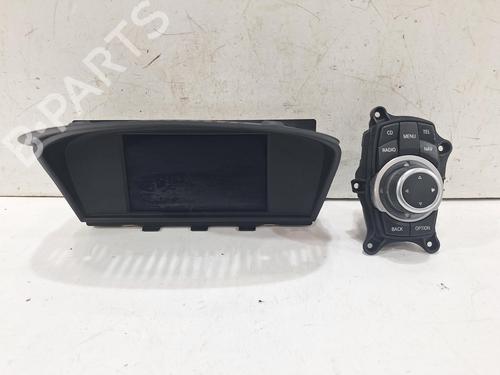 Used Display monitor BMW 3 (E90) 318 i (143 hp) 31751100