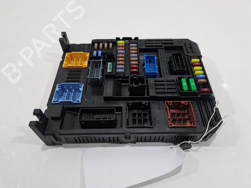 Used Fuse box Fuse box PEUGEOT 208 II (UB_, UP_, UW_, UJ_) 1.2 Hybrid 100 (101 hp) 32193254 32193254