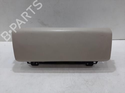 Used Glove box LAND ROVER RANGE ROVER IV (L405) 4.4 SDV8 4x4 (340 hp) 30179995