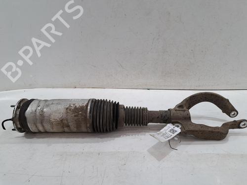 Used Right front shock absorber Right front shock absorber LAND ROVER RANGE ROVER IV (L405) 4.4 SDV8 4x4 (340 hp) 32851187 32851187