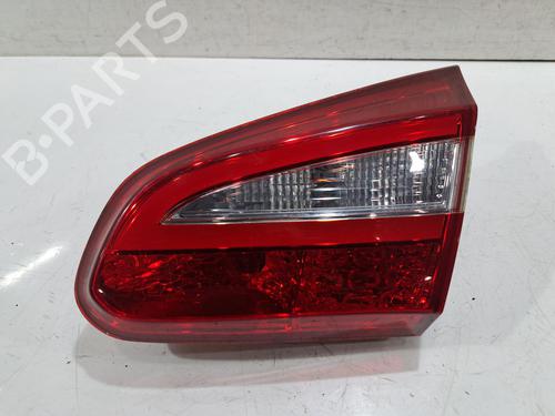 Used Right taillight Right taillight KIA CEE'D (JD) 1.0 T-GDI (120 hp) 33318573 33318573
