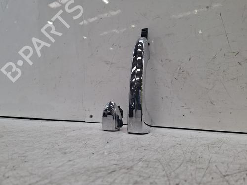 front-left-exterior-door-handle-fiat-500x-334_-2014-40215159 main image