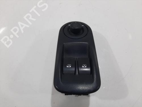 Commutateur VAUXHALL VIVARO A Bus (X83) 2.0 CDTI (90 hp) 29398041