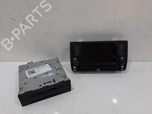Used Radio Radio VW GOLF VII (5G1, BQ1, BE1, BE2) 1.6 TDI (105 hp) 34424413 34424413