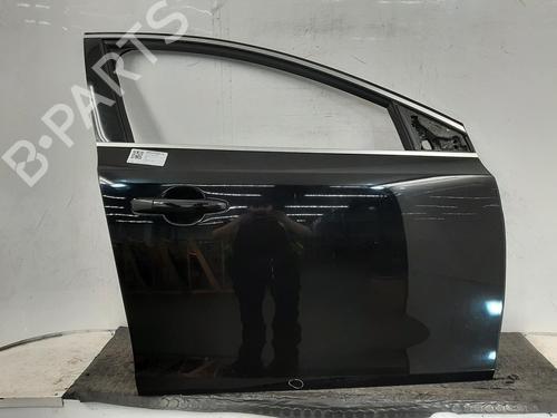 Used Right front door Right front door 38446167 38446167