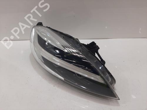 right-headlight-volvo-v40-hatchback-525-2012-2013-2014-2015-2016-2017-2018-2019-36384017 main image