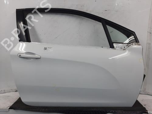 right-front-door-peugeot-208-i-ca_-cc_-2012-2013-2014-2015-2016-2017-2018-2019-2020-2021-32064475 main image