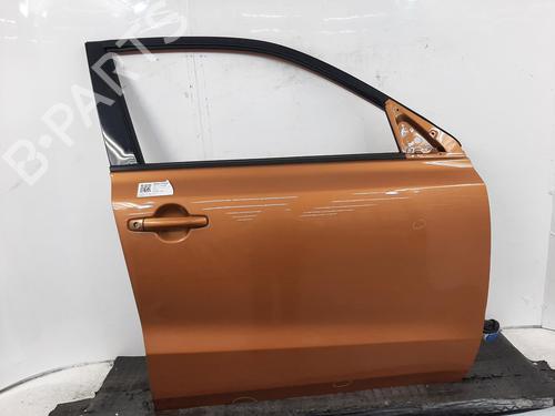Used Right front door Right front door 38446951 38446951