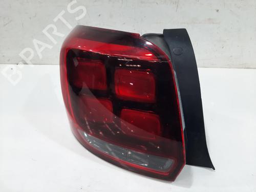 left-taillight-dacia-sandero-ii-2012-32478455 main image