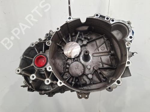 Getriebe für VOLVO V40 Hatchback (525) D3 (150 hp) 31769225
