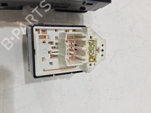 Switch KIA SPORTAGE III (SL) 1.7 CRDi | BP32410043I30