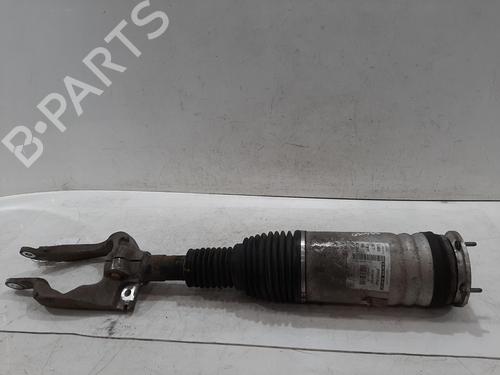Used Right front shock absorber Right front shock absorber LAND ROVER RANGE ROVER IV (L405) 4.4 SDV8 4x4 (340 hp) 33035023 33035023