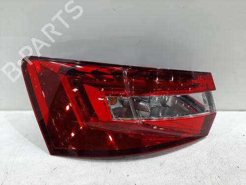 Used Left taillight Left taillight SKODA SUPERB III Estate (3V5) 1.4 TSI iV (218 hp) 34149893 34149893