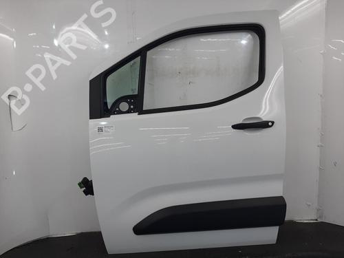 Used Left front door Left front door 39389360 39389360