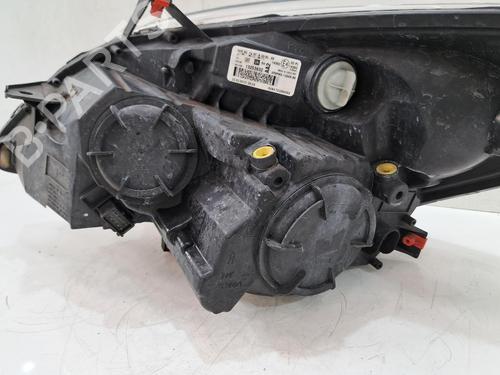 Right headlight VAUXHALL MERIVA Mk II (B) (S10) 1.4 | BP29637289C29 