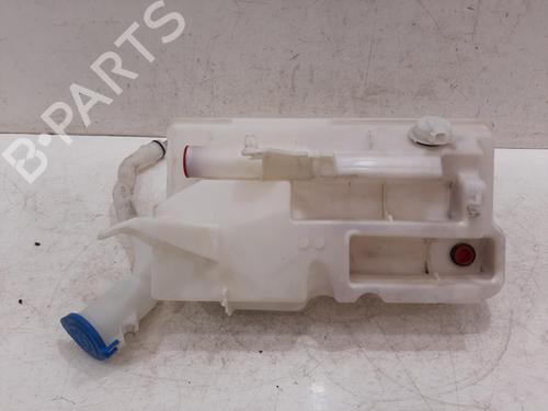 Sprinklertank VOLVO XC60 I SUV (156) D5 AWD (215 hp) 32757906