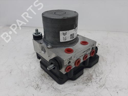 Used ABS pump PEUGEOT 5008 II (MC_, MJ_, MR_, M4_) 1.2 THP (MRHNYH, MRHNYW, MRHNSJ, MRHNSU, MRHNSM) (131 hp) 31360824