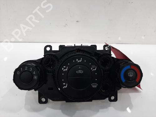 Used Climate control Climate control 26825917 26825917