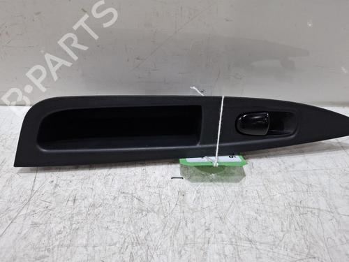 Used Right rear window switch Right rear window switch 39450456 39450456