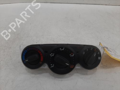 Commande Chauffage FORD FOCUS I (DAW, DBW) 1.6 16V (100 hp) 26824661