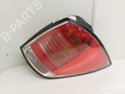 Used Right taillight VAUXHALL ASTRA Mk V (H) Estate (A04) 1.8 (L35) (125 hp) 26750612
