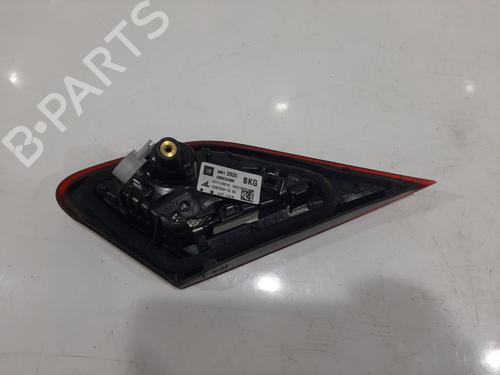 Venstre Baklys VAUXHALL CORSA Mk IV (E) (X15) 1.4 | BP29810178C34 