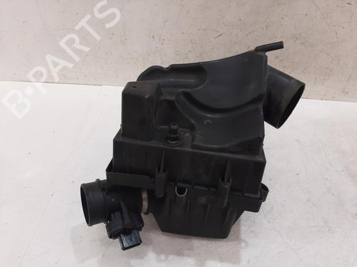 Used Air filter box Air filter box VAUXHALL CORSA Mk IV (E) (X15) 1.2 (69 hp) 33318211 33318211