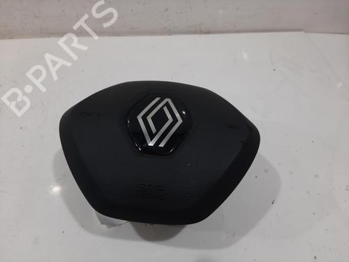 outra-renault-clio-v-b7_-2019-32528812 main image